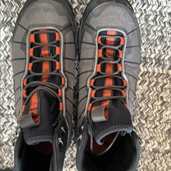 Simms Men's Black and Orange Fishing Boots - Picture 4 of 4